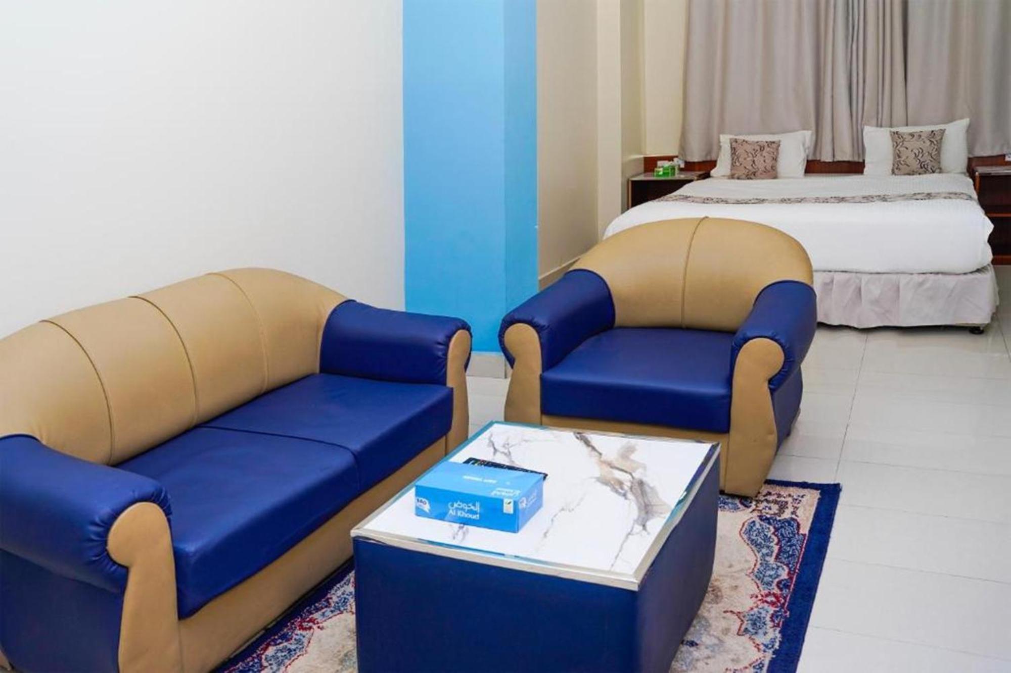 Al Bayrahaa Hotel Apartments Seeb Buitenkant foto